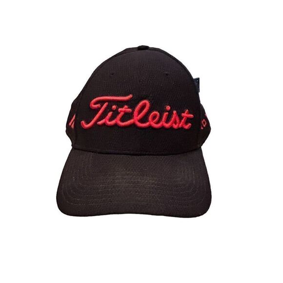 Titleist Tour Performance Golf Cap Black/Red Embroidered Logos L/XL fitted - Picture 1 of 6